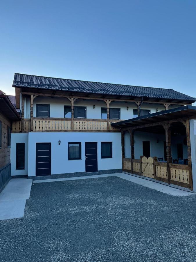 Casa De Langa Padure Hotel Sighetu Marmatiei Exterior photo