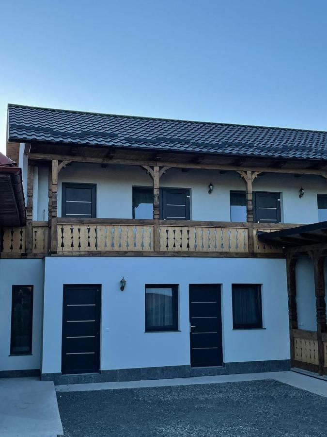 Casa De Langa Padure Hotel Sighetu Marmatiei Exterior photo